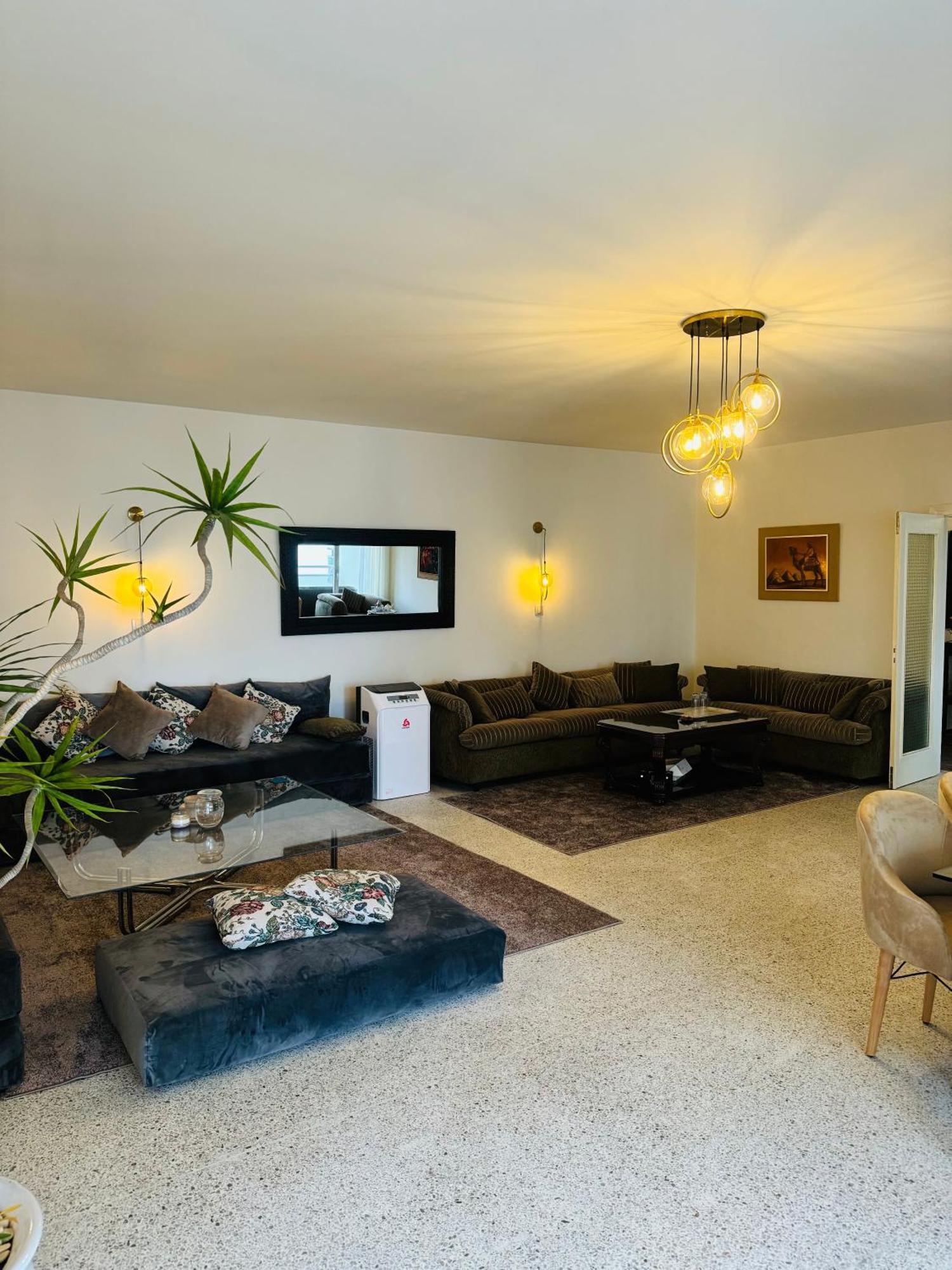 Appartement Spacieux - Bd Anfa 卡萨布兰卡 外观 照片