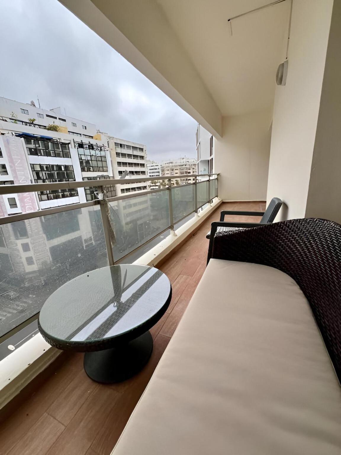 Appartement Spacieux - Bd Anfa 卡萨布兰卡 外观 照片